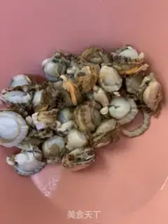 Make Scallops and garlic step 1