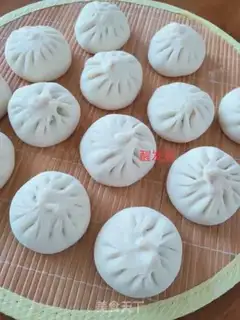 Make Powder pork buns step 13