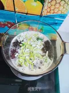 Make Tofu, yellow and purple soup step 7