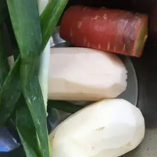 Make Carrot omelet soup step 2