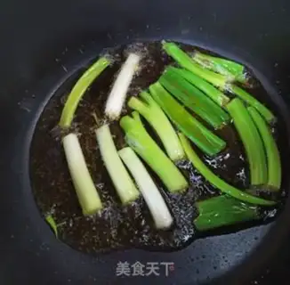 Make Blue carrots and tofu soup step 2