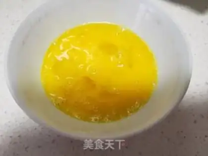Make White radish fried eggs step 0