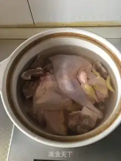 Make Steak ham and chicken soup step 1