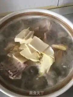 Make Steak ham and chicken soup step 3