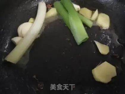 Make Mingtae fish stewed radish step 4
