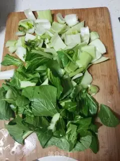 Make Cream and radish step 0