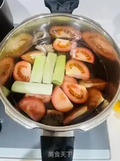 Make Tomato oxen step 1