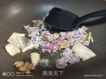 Make Roach stew step 2