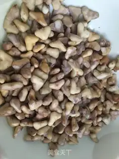 Make Five flowers for the horned rice step 4