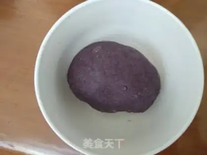 Make Flower buns step 3