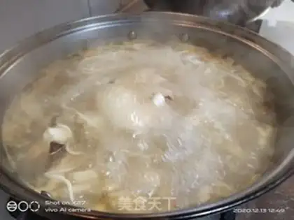 Make Snow pickle tofu noodles step 4
