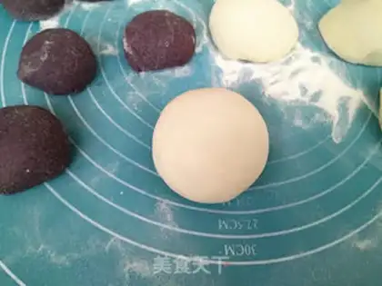 Make Flower buns step 6