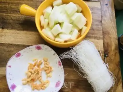 Make A seametrium fan soup step 0