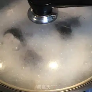 Make Tofu stewed black fish step 7