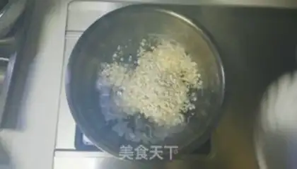 Make Milk oatmeal step 1