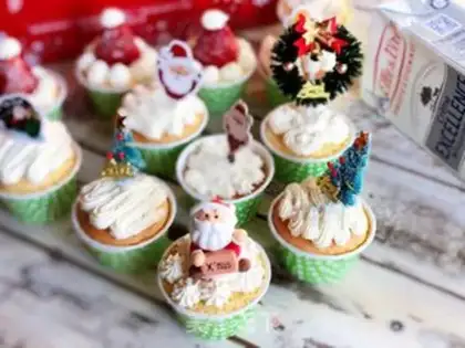 Make Christmas cake step 10