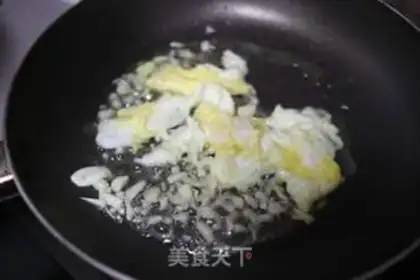 Make Egg cucumber noodles step 3