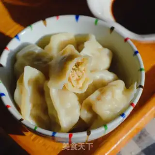 Make Roach pork dumplings step 7