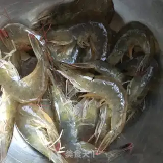 Make Spicy shrimp chicken wings step 0