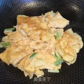 Make Onion eggs and broccoli step 6