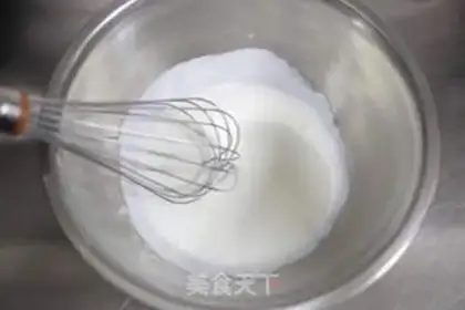 Make No sour cream cake step 1
