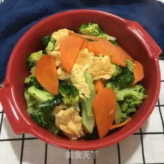 Make Onion eggs and broccoli step 11