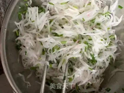 Make Fresh radish cage step 5