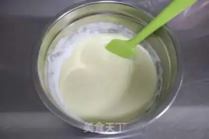 Make No sour cream cake step 7