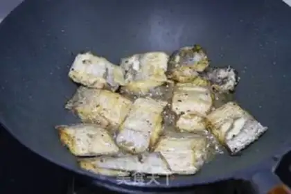 Make Fried Belt Fish step 4