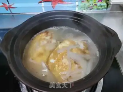 Make Fried egg radish soup step 4
