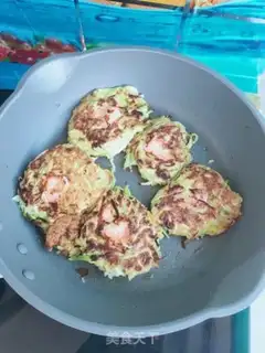 Make Butter shrimp pancakes step 7