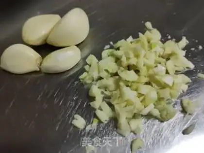 Make Garlic sesame gravy step 3