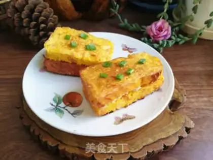 Make Potato toast with fried eggs step 8