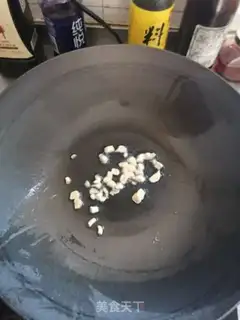Make Spinach fried eggs step 4