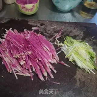 Make Spicy, hot, hot, hot, hot step 1