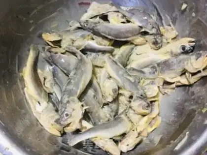 Make Fried yellowfish step 0