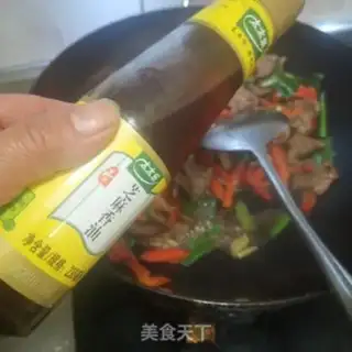 Make Sweet pepper fried pork liver step 10