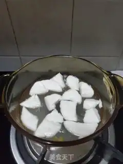 Make Ink-bread mustard soup step 2