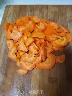 Make Cabbage with carrots step 1