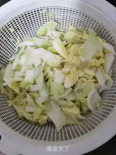 Make Cabbage with carrots step 2