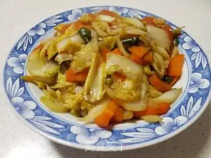 Make Cabbage with carrots step 4