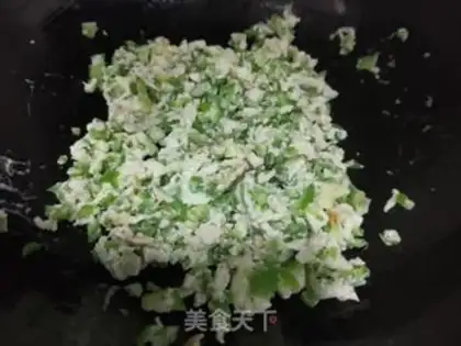 Make Pyramid fried eggs step 5