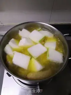 Make Pork chops, cucumber soup step 8