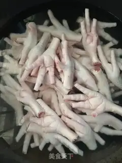 Make Sour chicken feet step 0