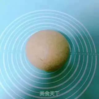 Make Christmas snow bread step 5