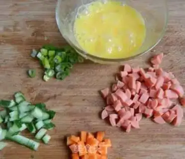 Make Homemade ham and rice step 1