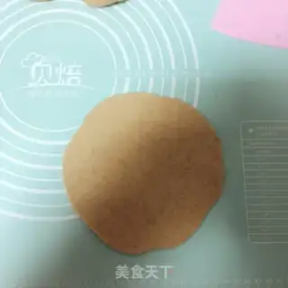 Make Christmas snow bread step 7
