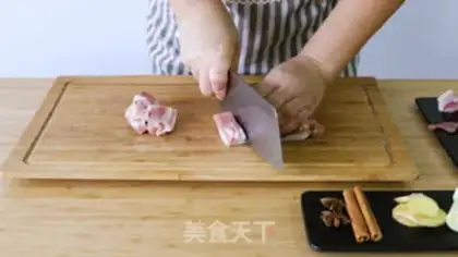 Make Sioux-style red meat without a drop of water step 1