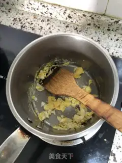 Make Egg soup step 1