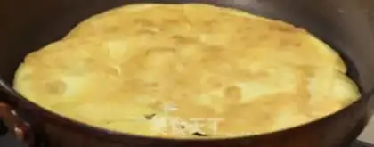 Make radish egg soup step 2